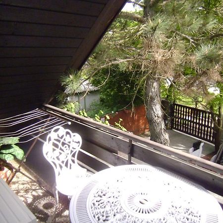 Garden Etterem Kávézó és Panzió Tahitótfalú Tahitotfalu Exterior foto